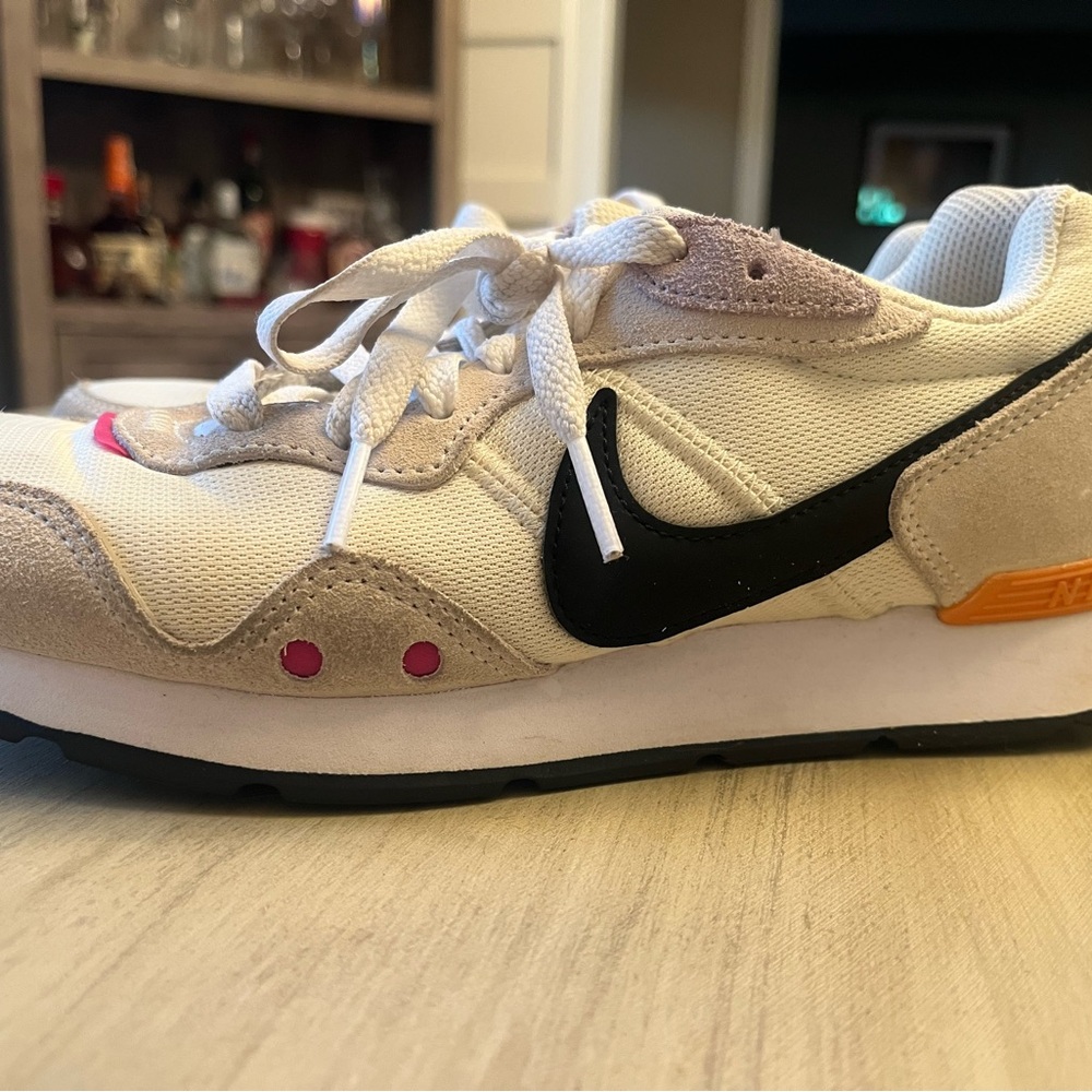 Nike Women Cream and Black Sneakers with Pink and Orange Accents